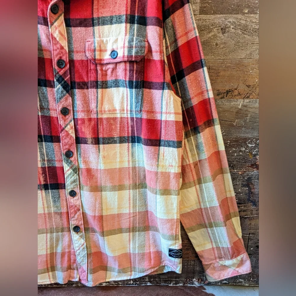 Upcycled Handcrafted Dip Dyed Bleached Flannel Shirt With Guns N Roses - Picture 12 of 13